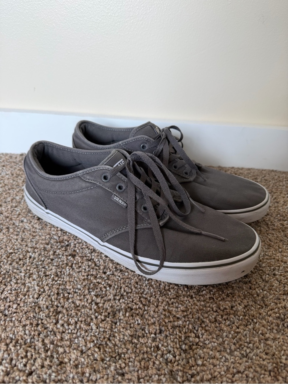 VANS Grey & White Canvas Classic Skater Sneaker Shoe